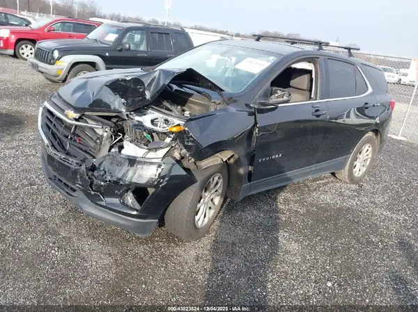 2GNAXJEV7J6135986 2018 CHEVROLET EQUINOX - Image 2