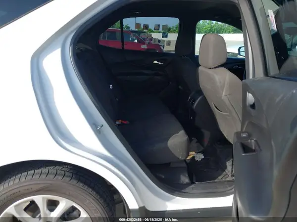 2GNAXJEV7J6175985 2018 CHEVROLET EQUINOX - Image 8