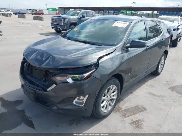 2GNAXJEV7J6186050 2018 CHEVROLET EQUINOX - Image 2