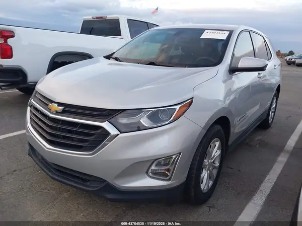 2GNAXJEV7J6189532 2018 CHEVROLET EQUINOX - Image 2