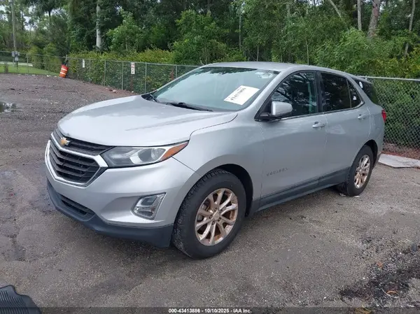 2GNAXJEV7J6195704 2018 CHEVROLET EQUINOX - Image 2