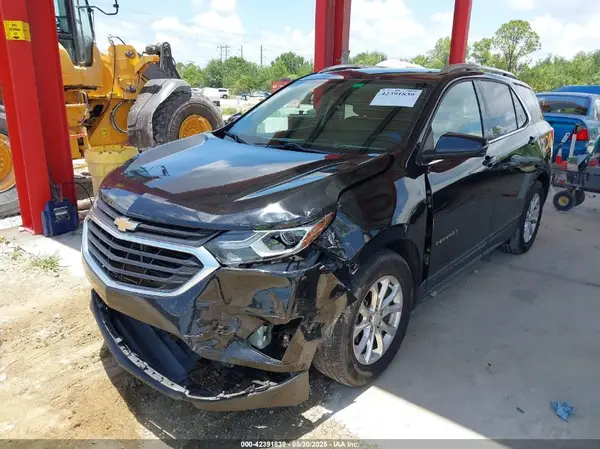 2GNAXJEV7J6221055 2018 CHEVROLET EQUINOX - Image 2