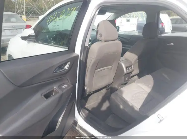 2GNAXJEV7J6253410 2018 CHEVROLET EQUINOX - Image 8