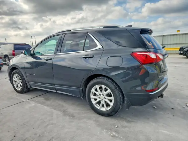 2GNAXJEV7J6257585 2018 CHEVROLET EQUINOX - Image 2