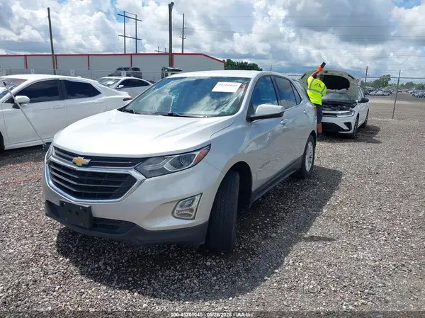 2GNAXJEV7J6262298 2018 CHEVROLET EQUINOX - Image 2