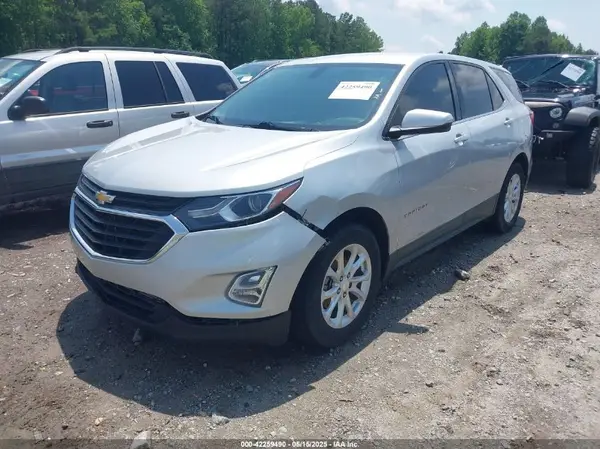 2GNAXJEV7J6289114 2018 CHEVROLET EQUINOX - Image 2