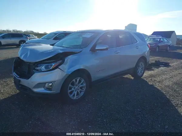 2GNAXJEV7J6335606 2018 CHEVROLET EQUINOX - Image 2