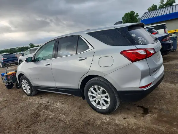 2GNAXJEV7J6336481 2018 CHEVROLET EQUINOX - Image 2