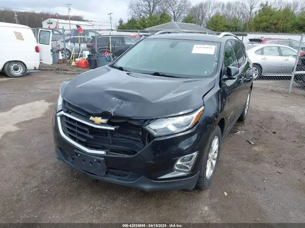 2GNAXJEV7J6351045 2018 CHEVROLET EQUINOX - Image 2