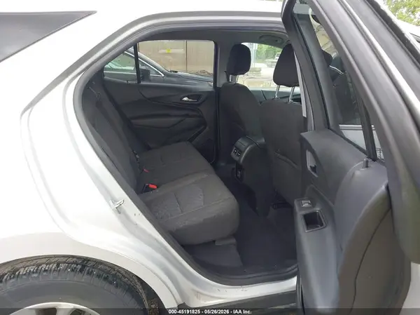 2GNAXJEV7K6248435 2019 CHEVROLET EQUINOX - Image 8
