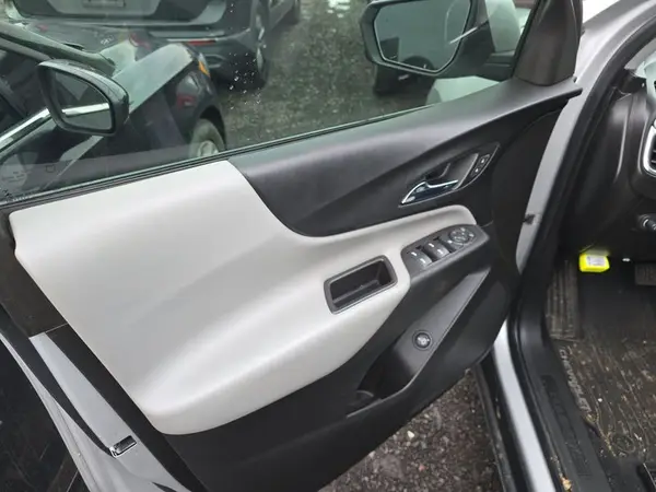 2GNAXJEV7L6240336 2020 CHEVROLET EQUINOX - Image 8