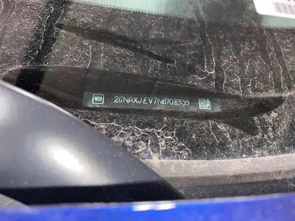 2GNAXJEV7N6108535 2022 CHEVROLET EQUINOX - Image 1