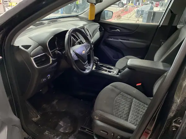 2GNAXJEV7N6109135 2022 CHEVROLET EQUINOX - Image 2