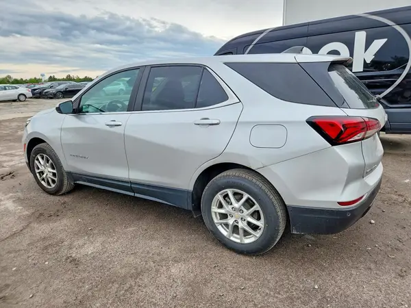 2GNAXJEV7N6132754 2022 CHEVROLET EQUINOX - Image 2