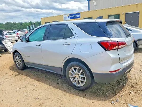 2GNAXJEV7N6136657 2022 CHEVROLET EQUINOX - Image 2
