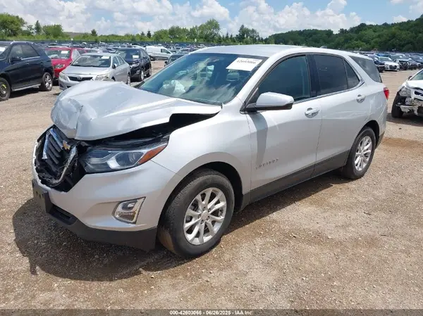 2GNAXJEV8J6109669 2018 CHEVROLET EQUINOX - Image 2