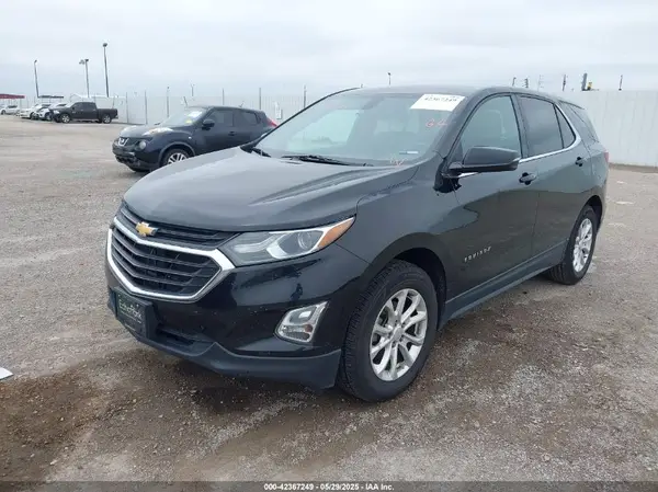 2GNAXJEV8J6118582 2018 CHEVROLET EQUINOX - Image 2