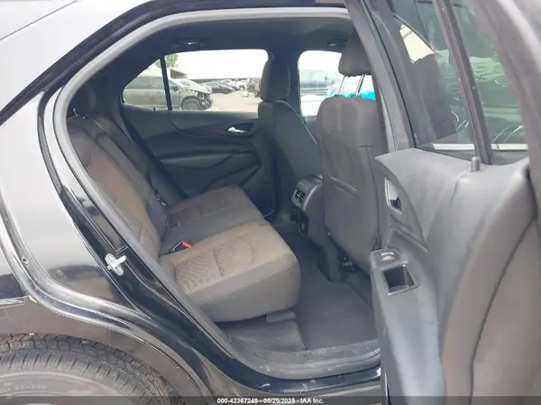 2GNAXJEV8J6118582 2018 CHEVROLET EQUINOX - Image 8