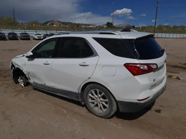 2GNAXJEV8J6165899 2018 CHEVROLET EQUINOX - Image 2