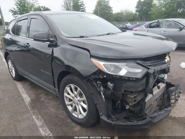2GNAXJEV8J6182590 2018 CHEVROLET EQUINOX - Image 1