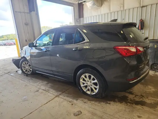 2GNAXJEV8J6189510 2018 CHEVROLET EQUINOX - Image 2
