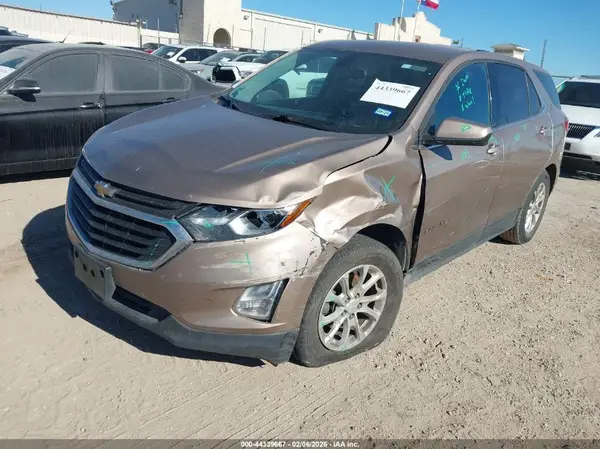 2GNAXJEV8J6196232 2018 CHEVROLET EQUINOX - Image 2