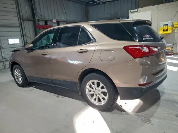 2GNAXJEV8J6204376 2018 CHEVROLET EQUINOX - Image 2