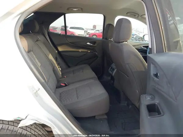 2GNAXJEV8J6204510 2018 CHEVROLET EQUINOX - Image 8