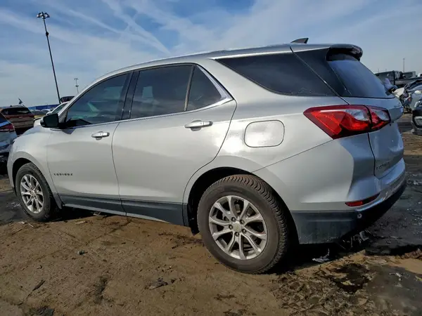 2GNAXJEV8J6219430 2018 CHEVROLET EQUINOX - Image 2