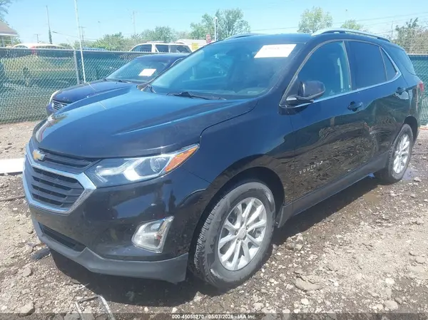 2GNAXJEV8J6220884 2018 CHEVROLET EQUINOX - Image 2