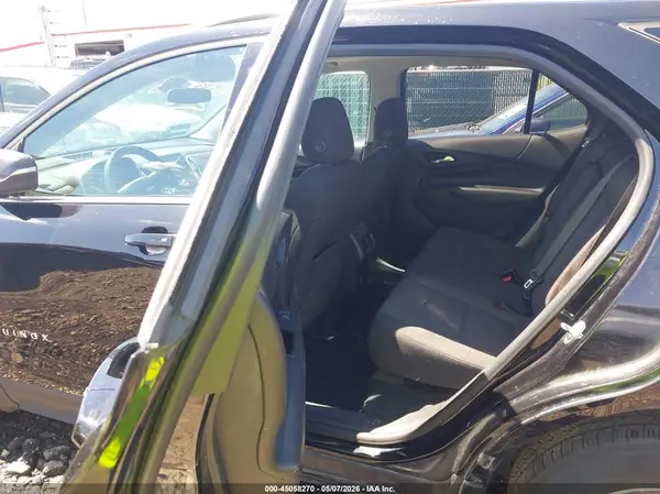 2GNAXJEV8J6220884 2018 CHEVROLET EQUINOX - Image 8