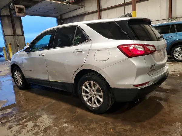 2GNAXJEV8J6248183 2018 CHEVROLET EQUINOX - Image 2