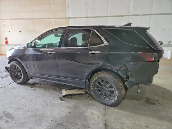 2GNAXJEV8J6256008 2018 CHEVROLET EQUINOX - Image 2