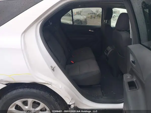 2GNAXJEV8J6257062 2018 CHEVROLET EQUINOX - Image 8