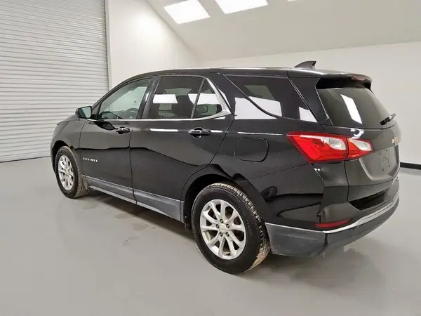 2GNAXJEV8J6263184 2018 CHEVROLET EQUINOX - Image 2
