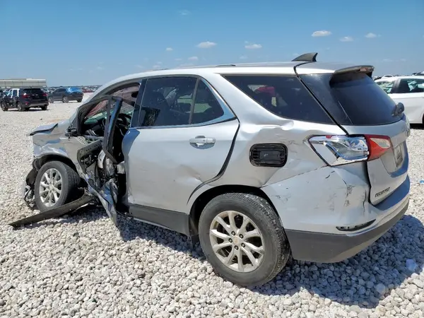 2GNAXJEV8J6268241 2018 CHEVROLET EQUINOX - Image 2
