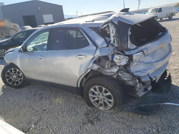 2GNAXJEV8J6270619 2018 CHEVROLET EQUINOX - Image 2