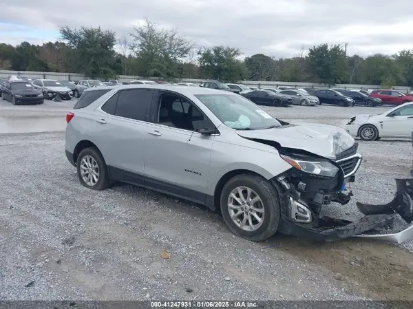 2GNAXJEV8J6274427 2018 CHEVROLET EQUINOX - Image 1