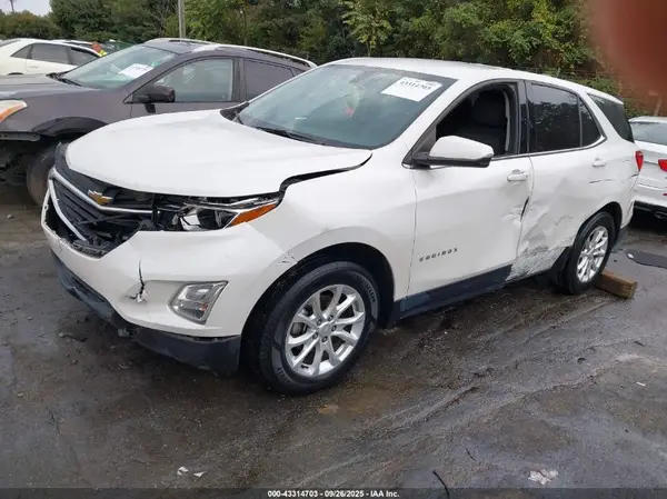 2GNAXJEV8J6287131 2018 CHEVROLET EQUINOX - Image 2