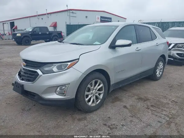 2GNAXJEV8J6297884 2018 CHEVROLET EQUINOX - Image 2