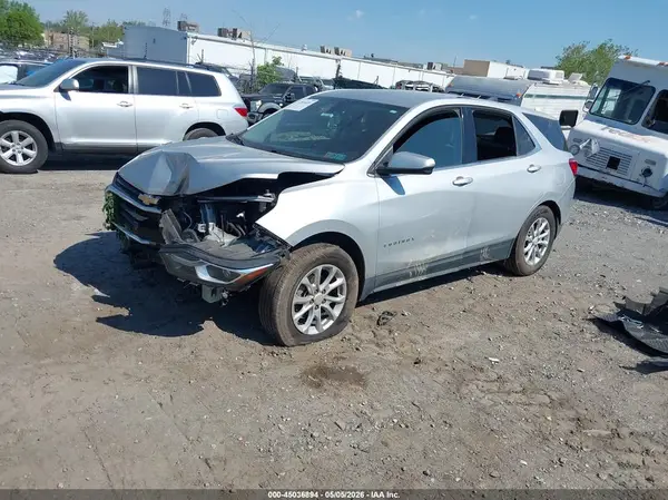 2GNAXJEV8J6302601 2018 CHEVROLET EQUINOX - Image 2