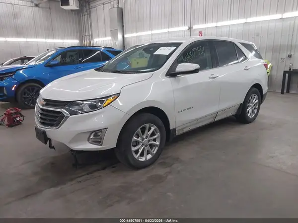 2GNAXJEV8J6311623 2018 CHEVROLET EQUINOX - Image 2
