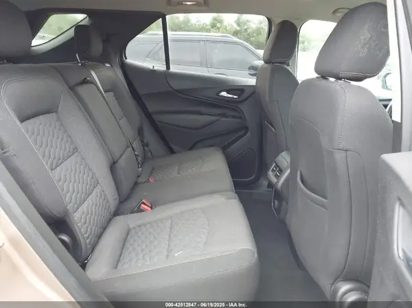 2GNAXJEV8J6333315 2018 CHEVROLET EQUINOX - Image 8