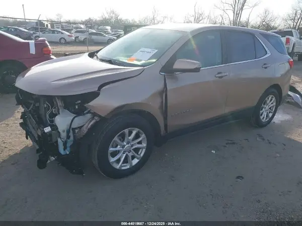 2GNAXJEV8J6338126 2018 CHEVROLET EQUINOX - Image 2