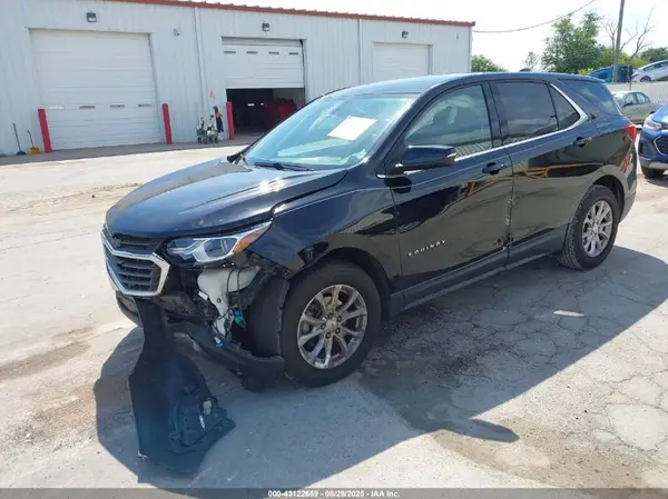 2GNAXJEV8J6340118 2018 CHEVROLET EQUINOX - Image 2