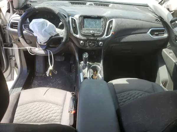 2GNAXJEV8J6348252 2018 CHEVROLET EQUINOX - Image 8