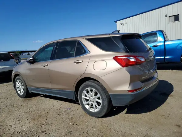2GNAXJEV8J6351426 2018 CHEVROLET EQUINOX - Image 2