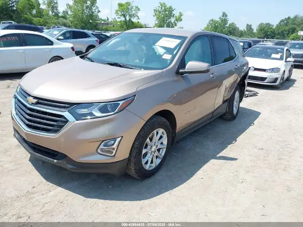 2GNAXJEV8K6241638 2019 CHEVROLET EQUINOX - Image 2