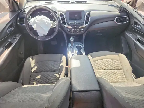 2GNAXJEV8K6244135 2019 CHEVROLET EQUINOX - Image 8