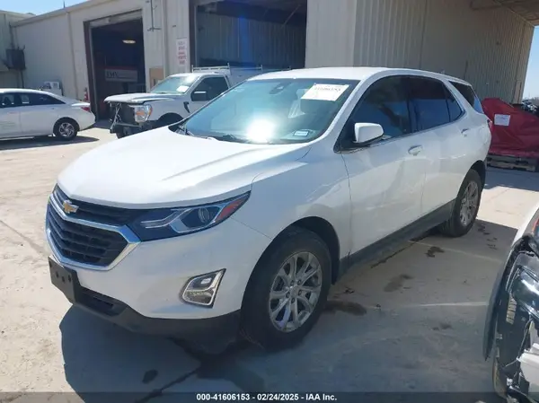 2GNAXJEV8K6272534 2019 CHEVROLET EQUINOX - Image 2